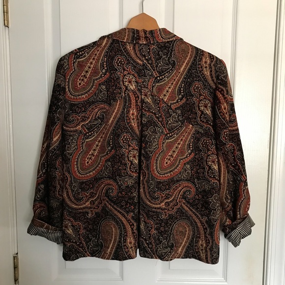 🚨 SOLD 🚨 Vintage Paisley Tapestry Jacket - Picture 8 of 9